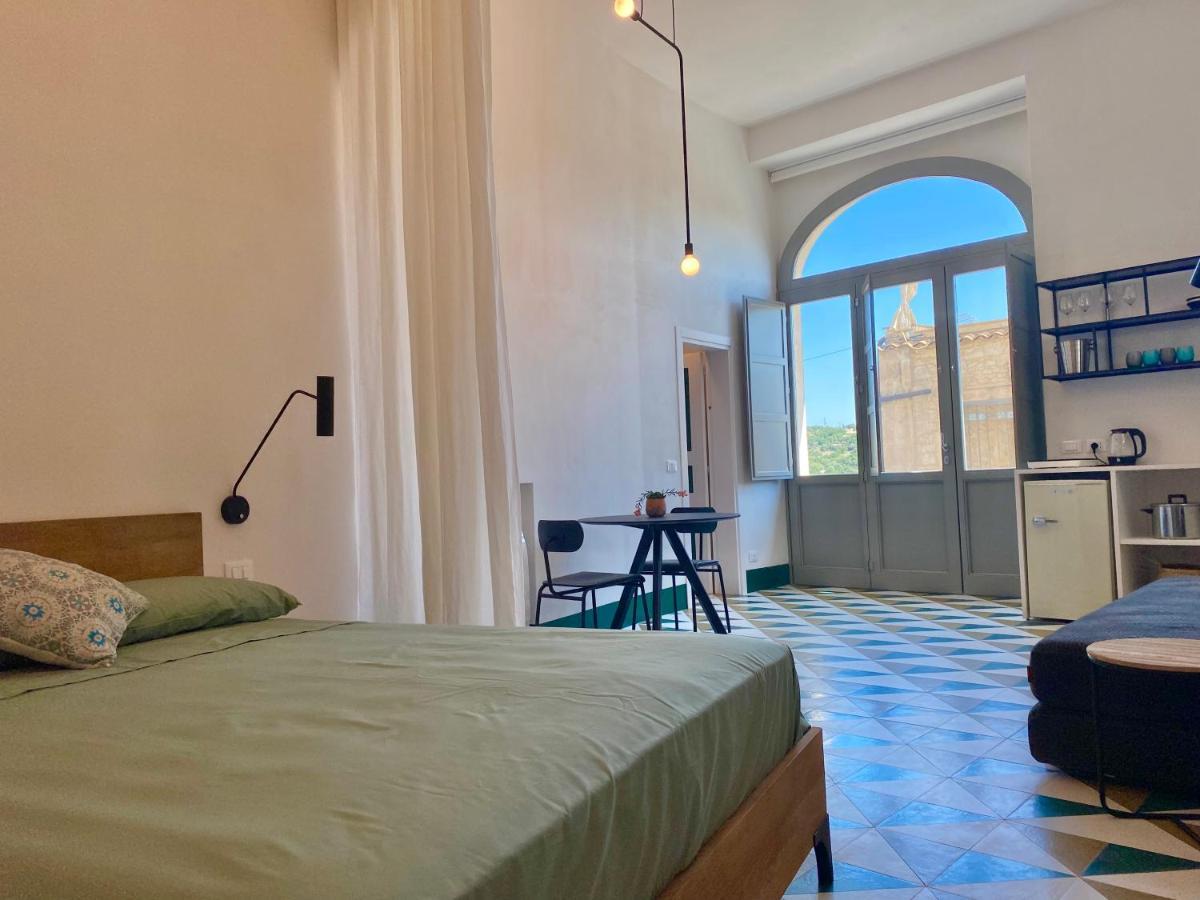 Super Giu Apartment Рагуза Екстериор снимка